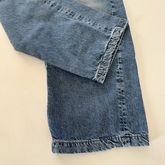 AG Hattie High Rise Barrel Jean Women’s 29 Blue Med Wash Japanese Fabric Hi Rise - Picture 9 of 16